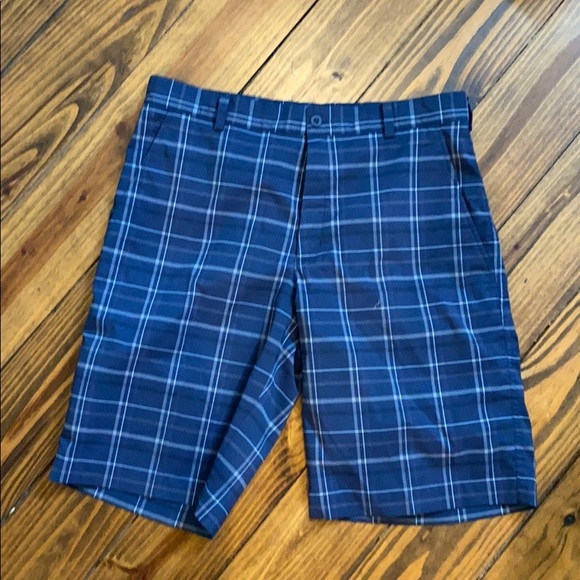Nike Other - Nike Golf Shorts Medium‎